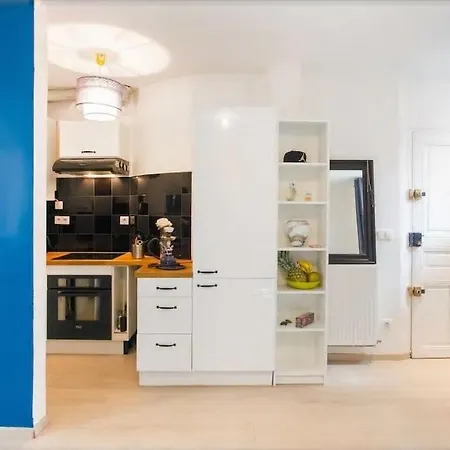 Apartment Arc De Triomphe